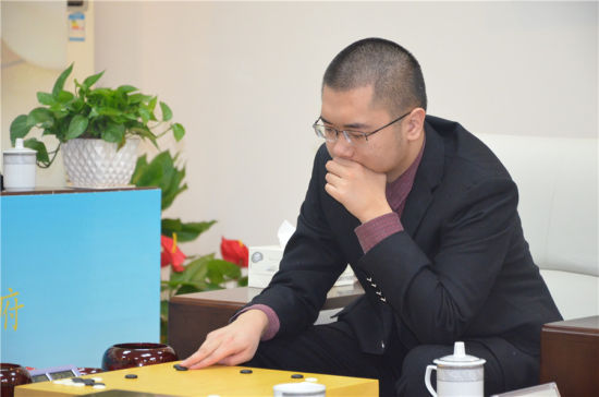 陈耀烨夺得世界名人战冠军