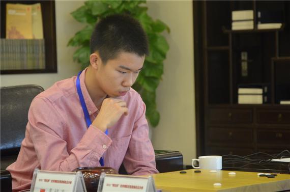 辜梓豪在比赛中