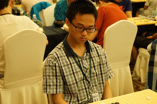2016年中国围棋25位新职业初段全扫描(图)_棋